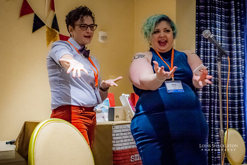 SFS19Friday-71 A photo of two people at Smut Slam.